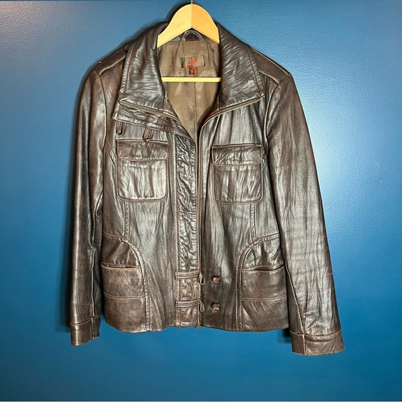 Danier Jackets & Blazers - Women’s Danier Brown Leather Jacket Large Needs TLC